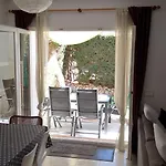 Jade * L' Escala