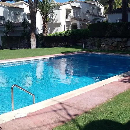 Jade L'Escala